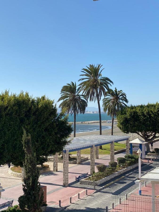 Casa Carmen Primera Linea De Playa Málaga Dış mekan fotoğraf