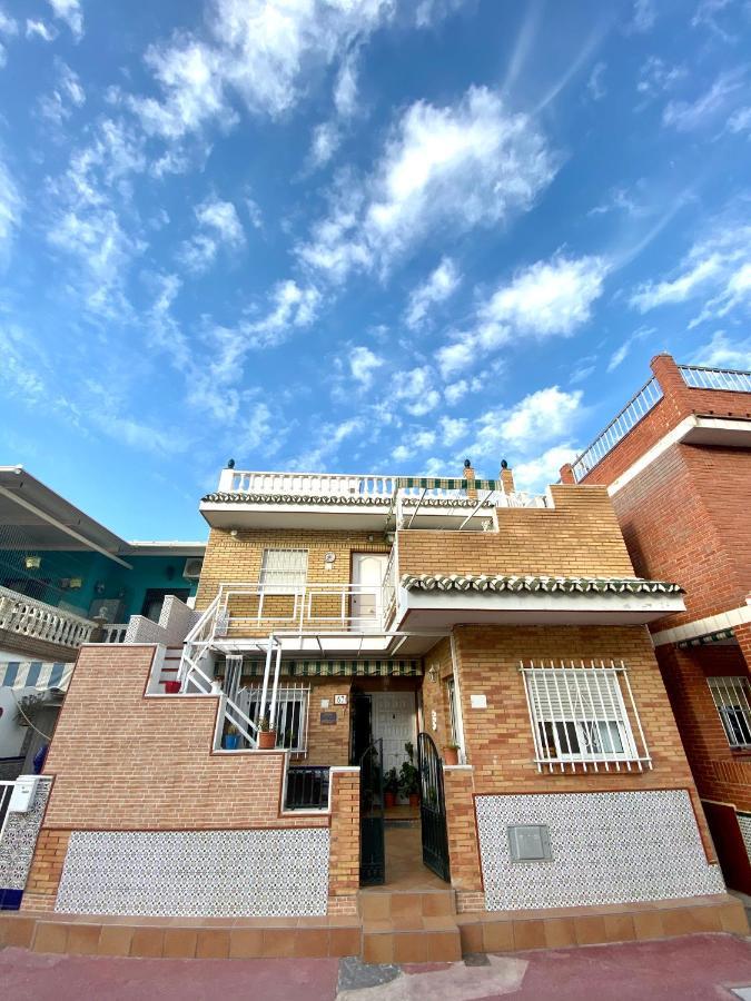 Casa Carmen Primera Linea De Playa Málaga Dış mekan fotoğraf